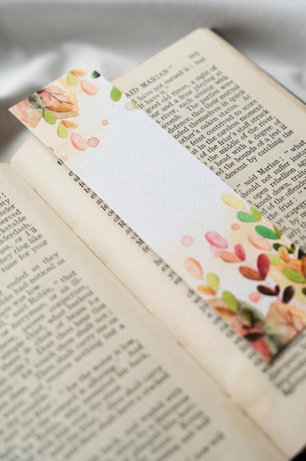 Separador de Biblia – Marca tu Camino en la Palabra